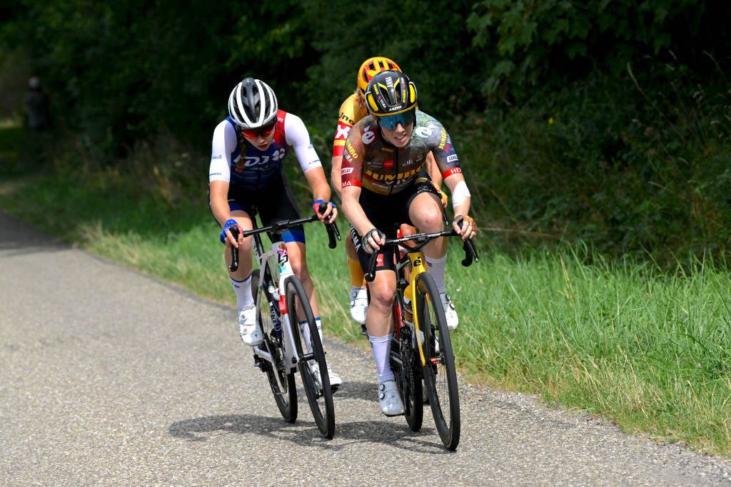 ROSHEIM, FRANCE - JULY 29: (L-R) Marie Le Net of France and Team Fdj Nouvelle - Aquitaine Futuroscope, Anna Henderson of United Kingdom and Jumbo Visma Women Team and Joscelin Lowden of United Kingdom and UNO-X Women Cycling Team compete in the breakaway during the 1st Tour de France Femmes 2022, Stage 6 a 128,6km stage from Saint-Di&Atilde;&copy;-des-Vosges to Rosheim / #TDFF / #UCIWWT / on July 29, 2022 in Rosheim, France. (Photo by Dario Belingheri/Getty Images)