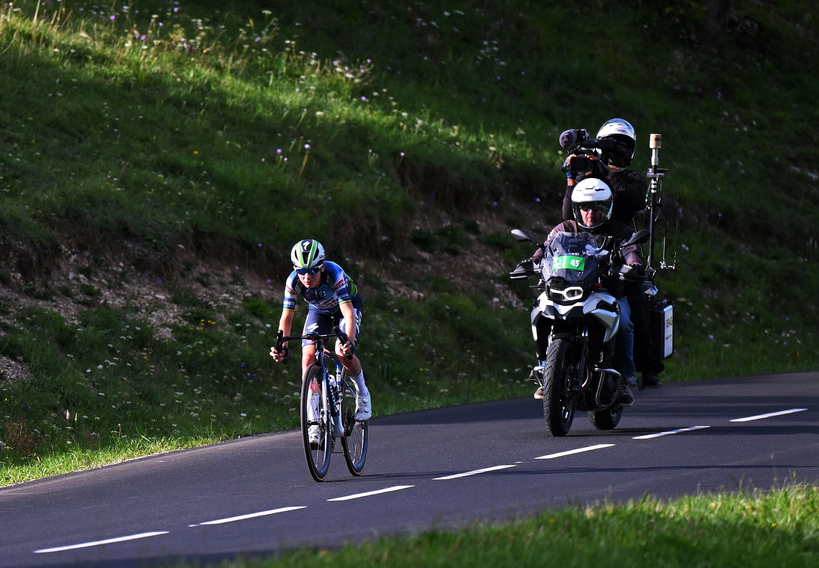 Sarah Gigante on stage 9 of the Tour de France Femmes 2025