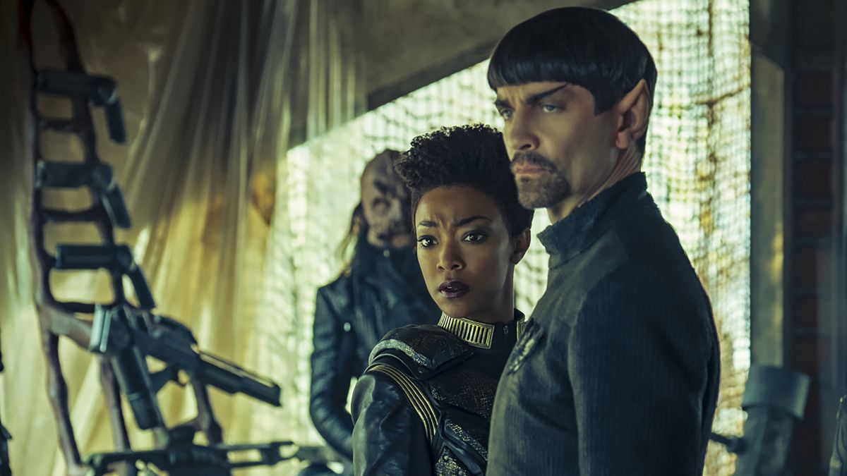 Sonequa Martin-Green as Michael Burnham; James Frain as Sarek in Star Trek: Discovery