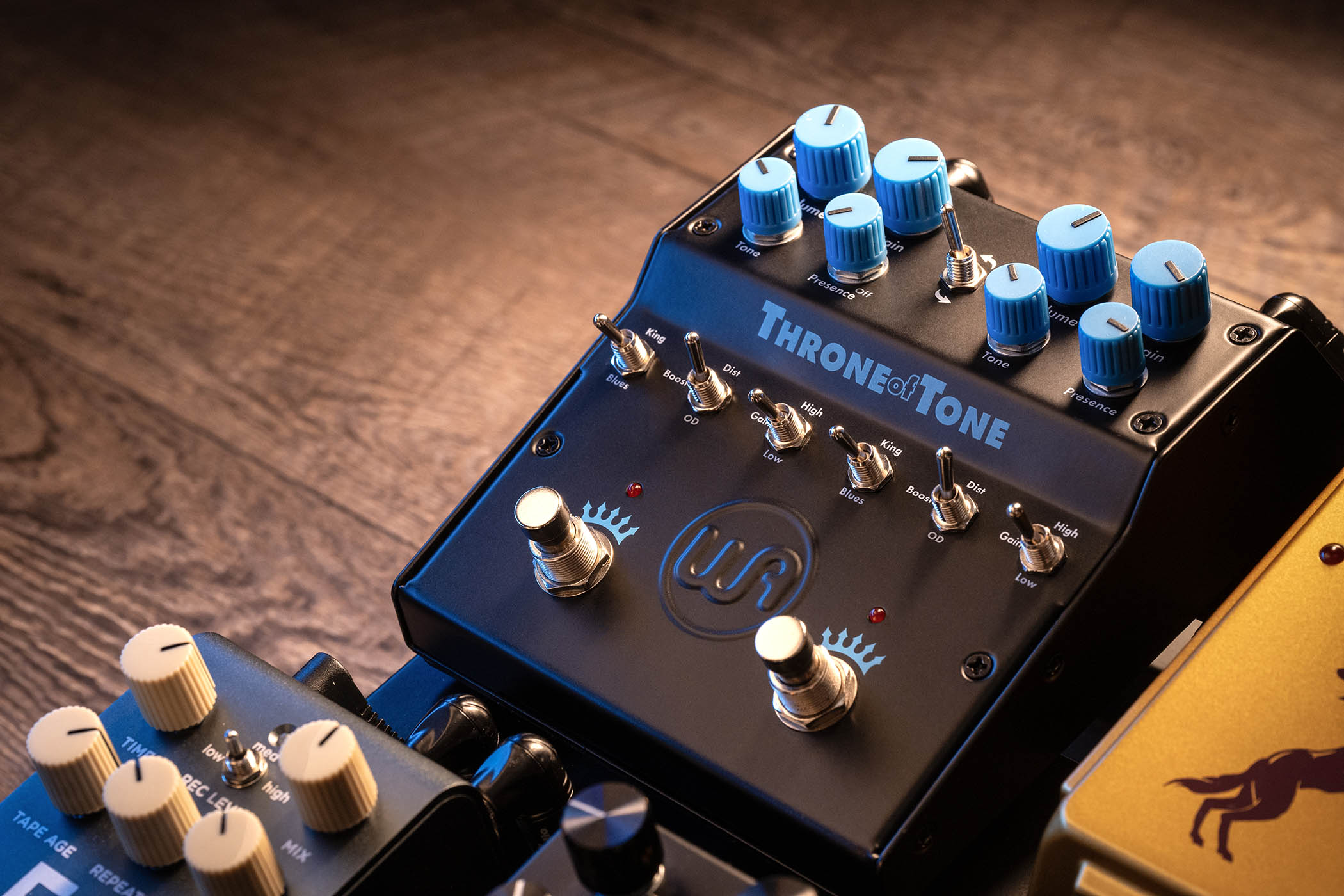 Warm Audio Throne Of Tone, the new dual-overdrive twofer from the Texan pedal company channels not one but two classic pedals, which in a way were both inspired by the classic Marshall "Bluesbreaker" amps used by Clapton back in his John Mayall days.