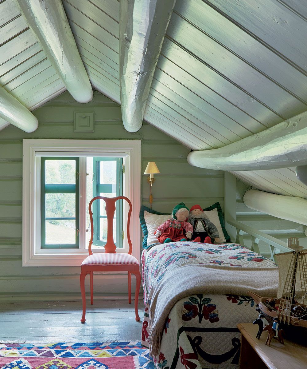 Farrow & Ball bedroom paint colour