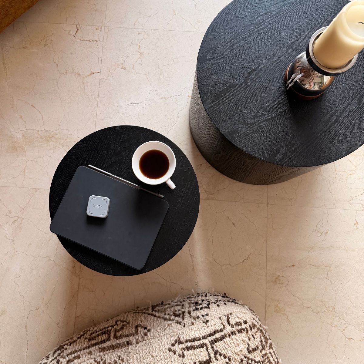 Trying the viral &lsquo;Phone Detox&rsquo; Brick Device