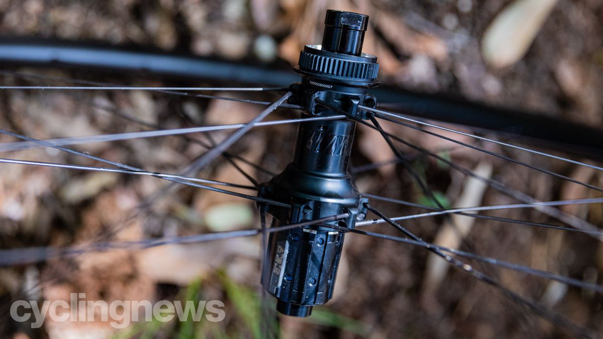 prime black edition 38 carbon disc