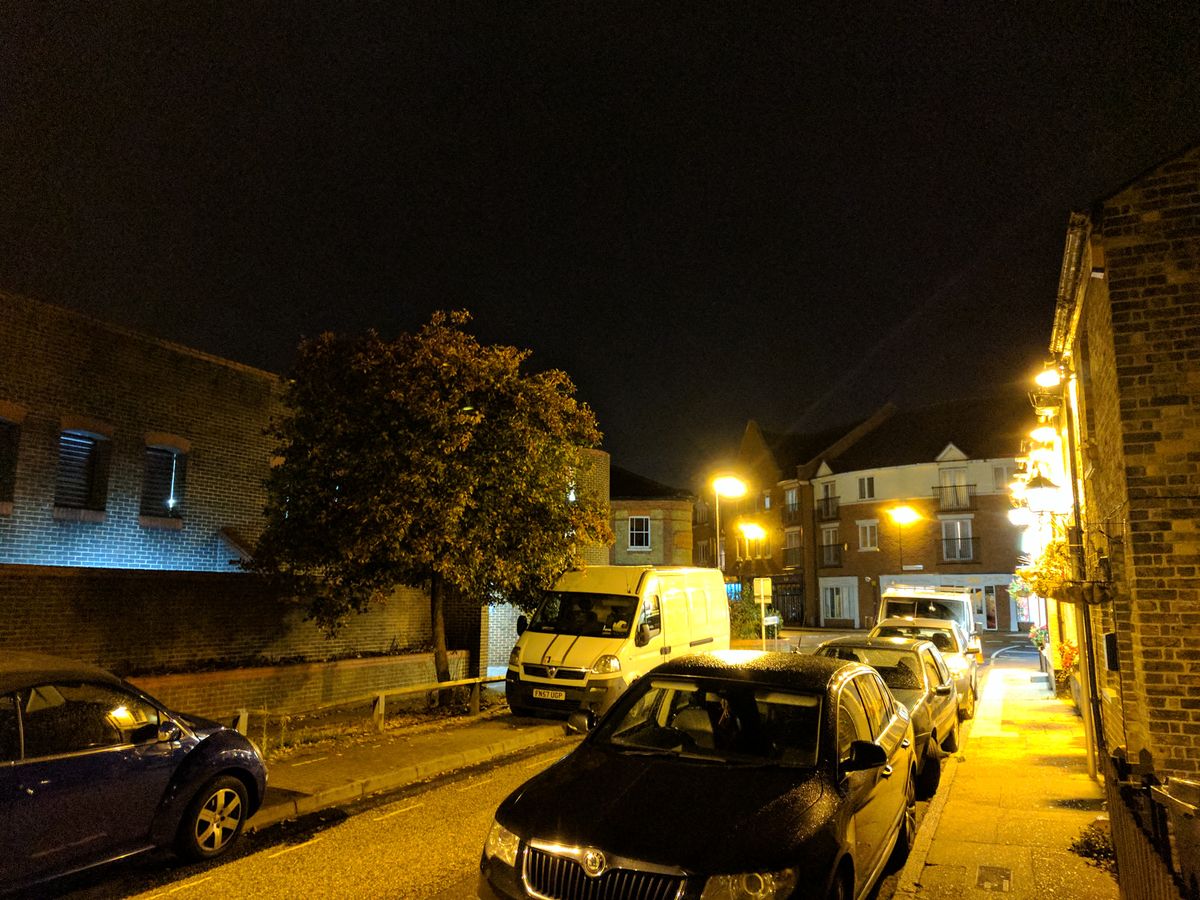 Under street lights however, images can become grainy