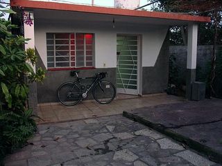 The casita in Cuba in which the author stayed during his final preparation for the Vuelta a Cuba.