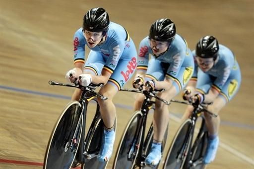 The Belgian team Jolien D'Hoore (L), Jessie Daams (C) and Els Belmans during the team pursuit