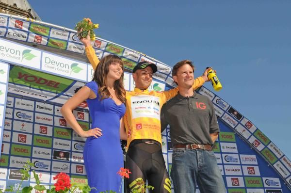 Jonathan Tiernan-Locke (Endura) in gold after stage 7