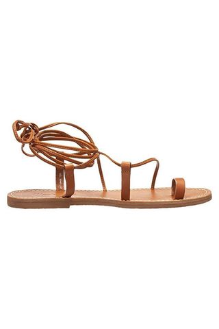 Flat Lace-Up Sandals Are 2023's Statement Alternative to Heels | Marie ...