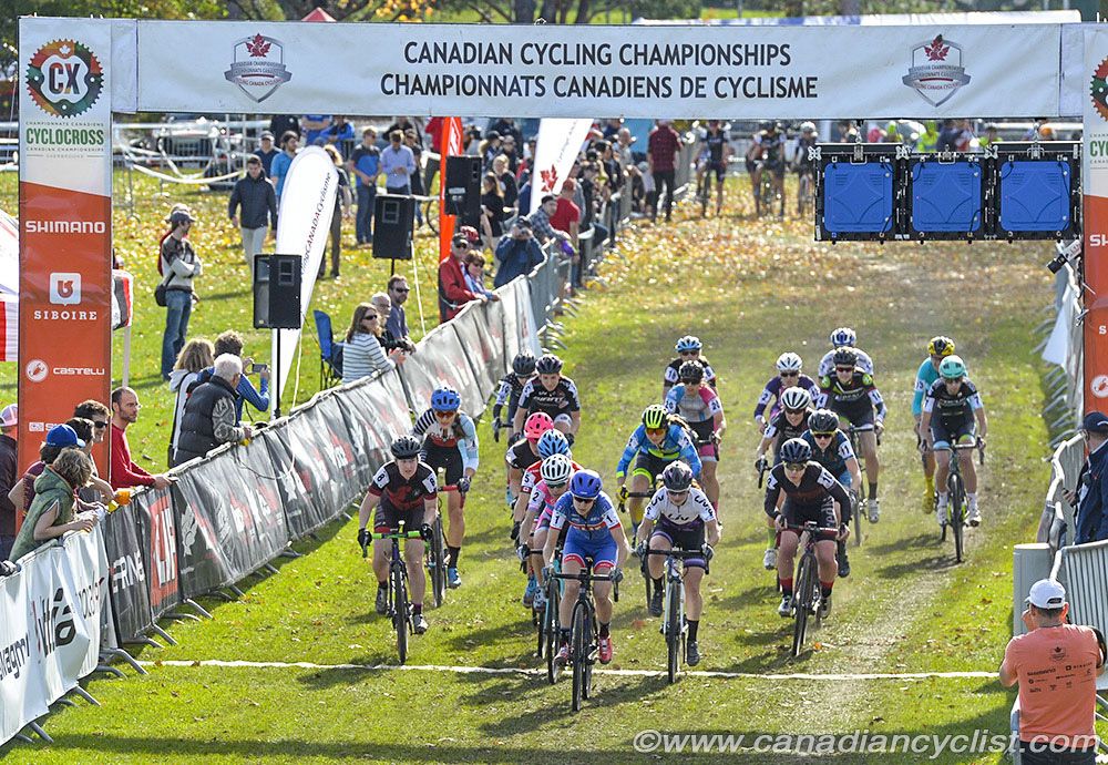 Maghalie Rochette (Clif Pro Team) gets the holeshot at the beginning of the Elite women's race