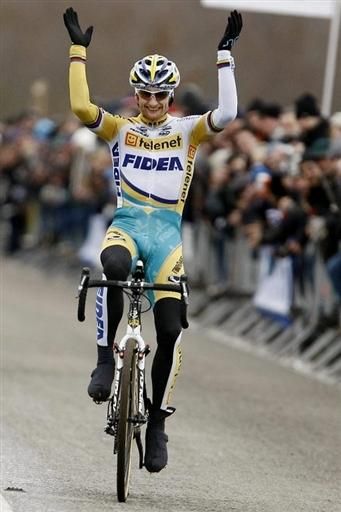 Bart Wellens (Telenet Fidea) took his first season win after a long battle to regain his form.