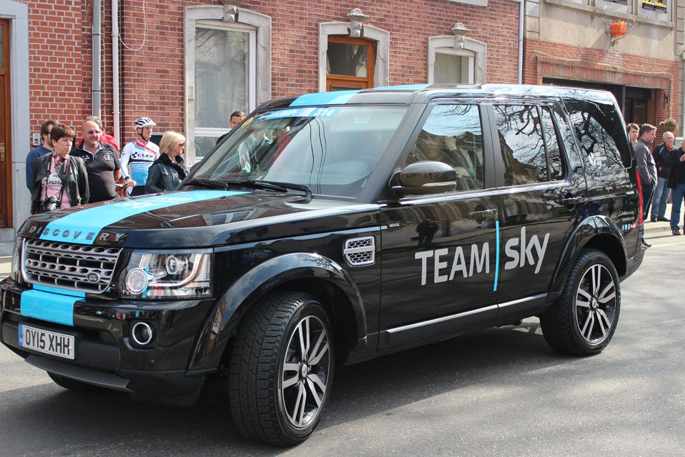 Team Sky bring in the big guns for their team cars