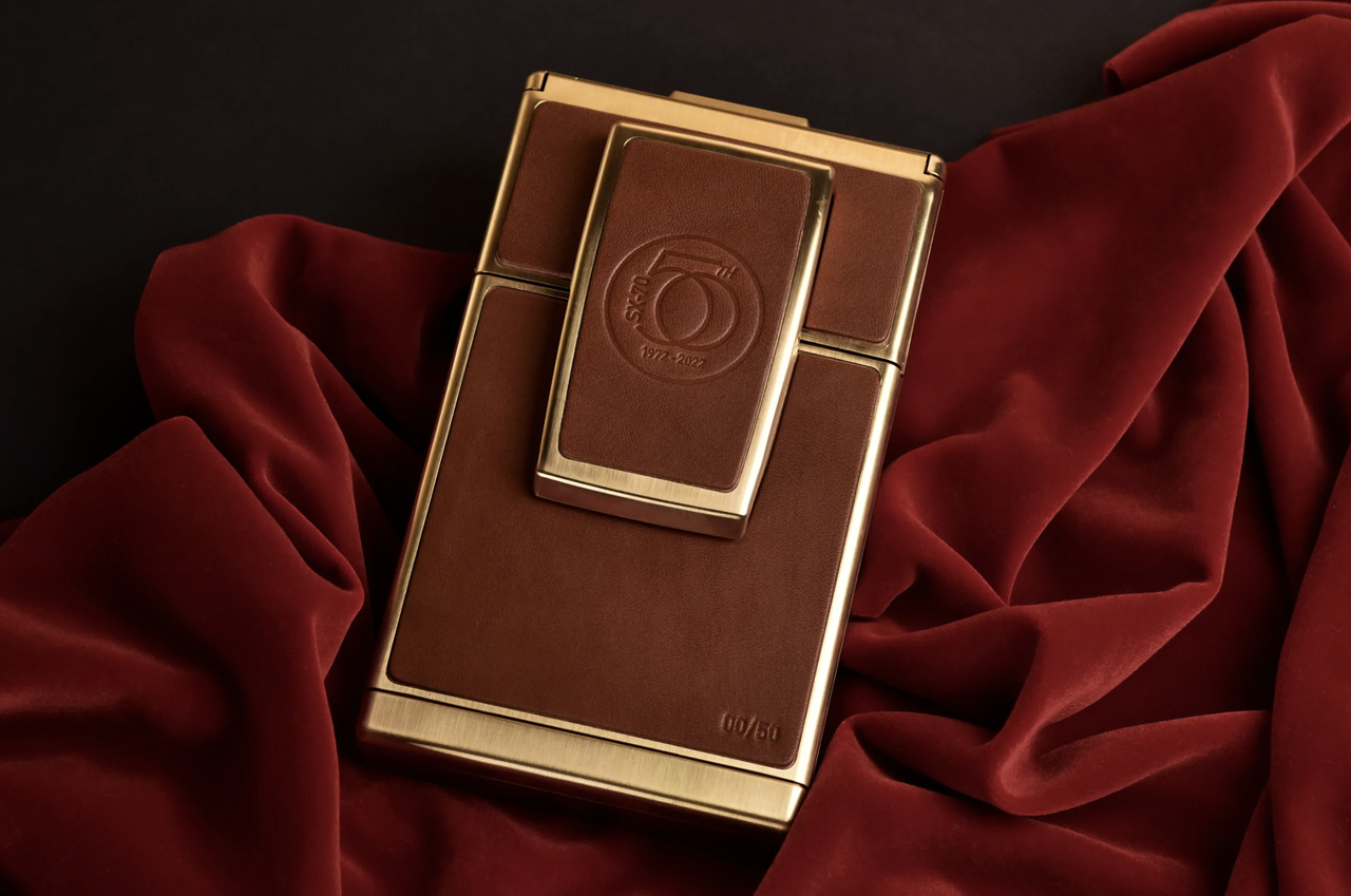 Limited edition 24K gold Polaroid SX-70