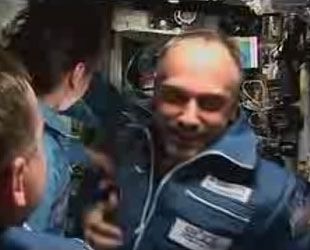 Astronaut's Son Reboots Dad's Work in Orbit