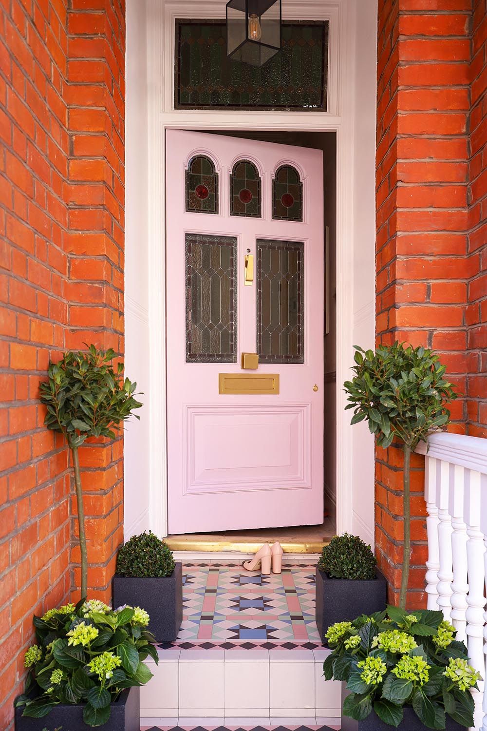 Ideas To Boost Your Home S Curb Appeal Livingetc