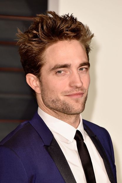 Robert Pattinson as Edward Cullen in 'Twilight'