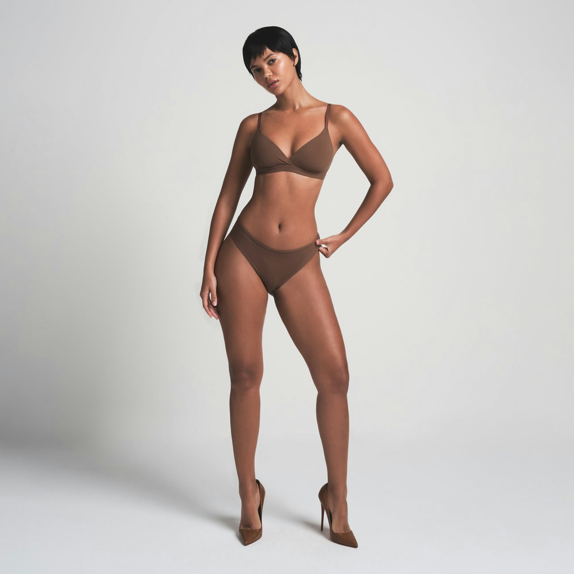 Fits Everybody Crossover Bralette | Jasper | Xxs