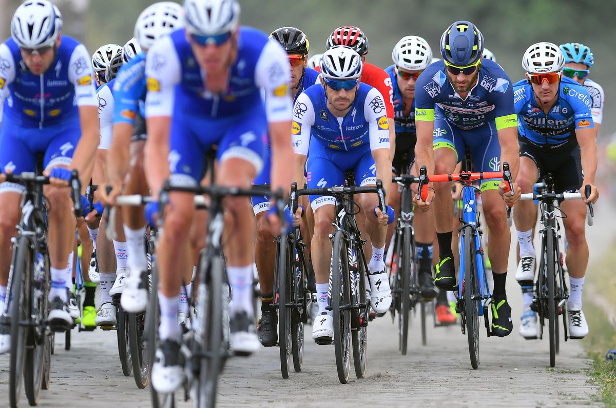 Quick-Step Floors control the tempo