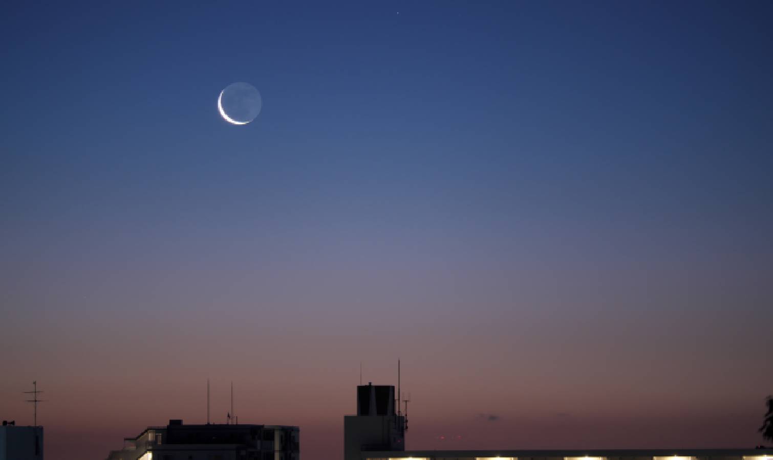 Earthshine 