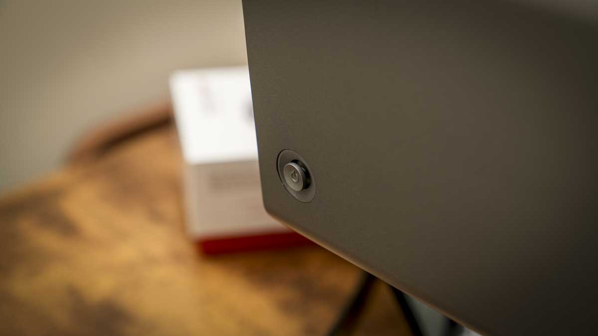 Alogic Edge 5K 40" Ultrawide Monitor