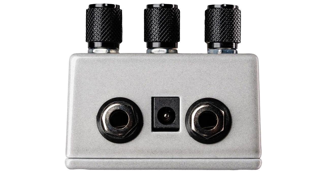The Compulsion Drive is Brian Wampler's take on on of his favourite drive pedals, the Fulltone OCD, but it's quite a different proposition with an expanded control setup.