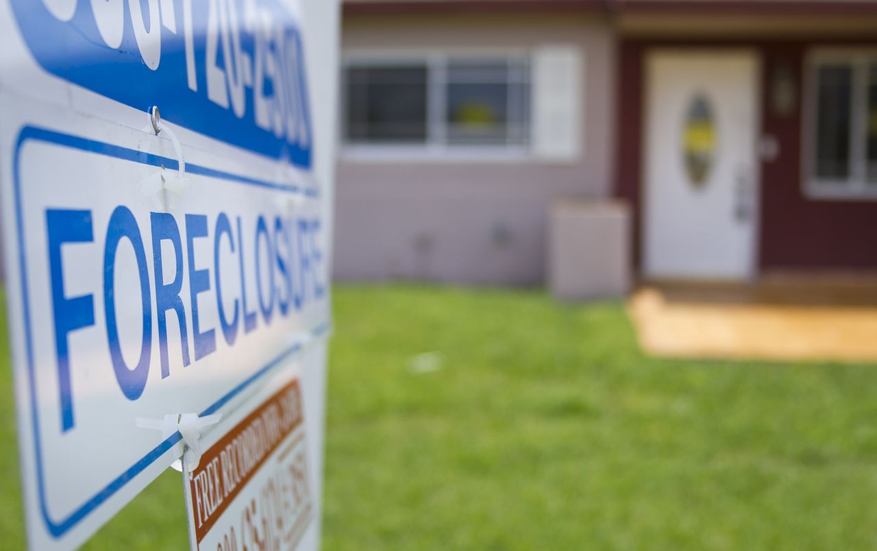 Foreclosure sign.