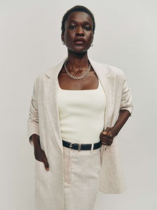 The Classic Relaxed Linen Blazer