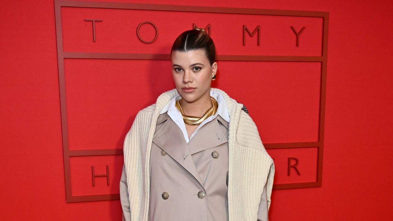 fia Richie attends the Tommy Hilfiger show during New York Fashion Week February 2024 .