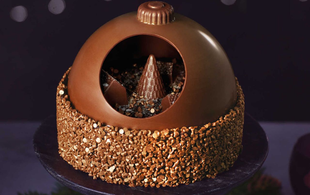 aldi chocolate bauble cake