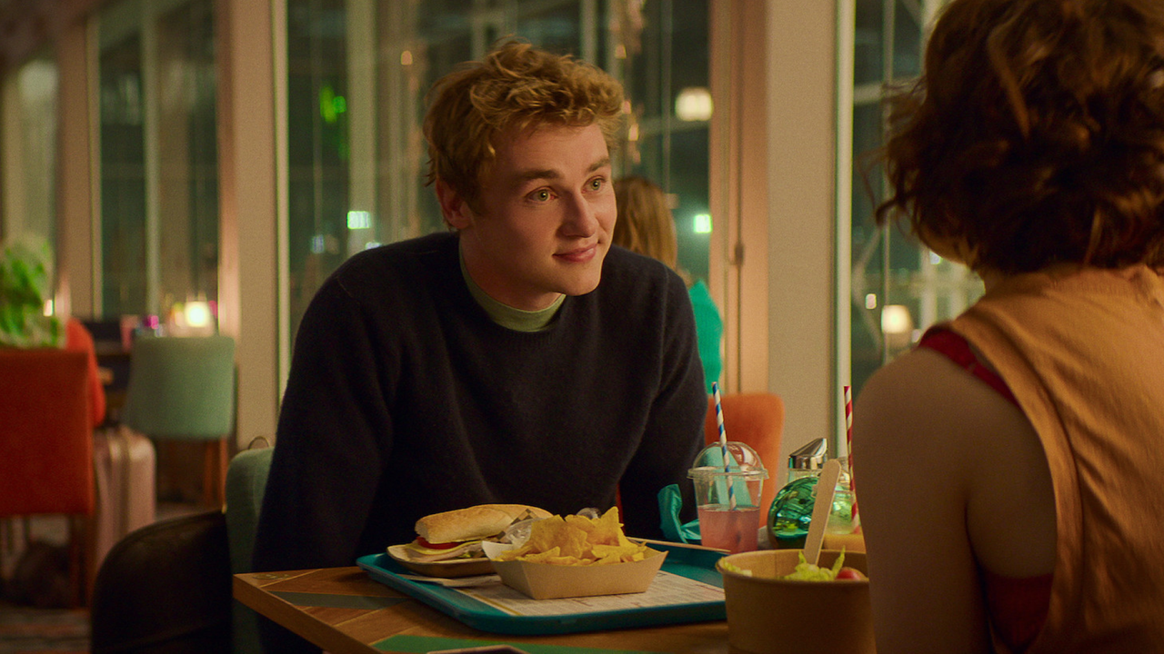 Ben Hardy as Oliver Jones in Love at First Sight