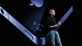 Steve Jobs presenting the iphone