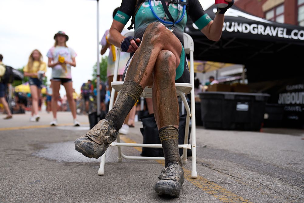 Lauren De Crescenzo wins Unbound Gravel