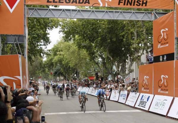 Chicchi and Haedo battle it out for stage 1 at the Tour de San Luis