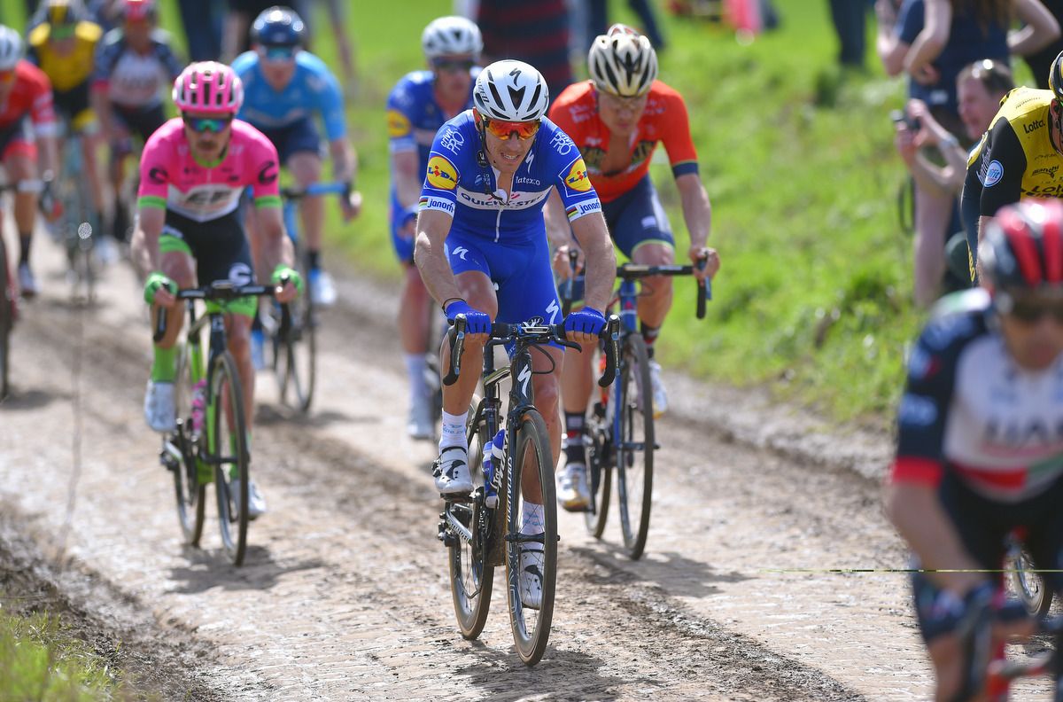 Philippe Gilbert (Quick-Step Floors) in the peloton