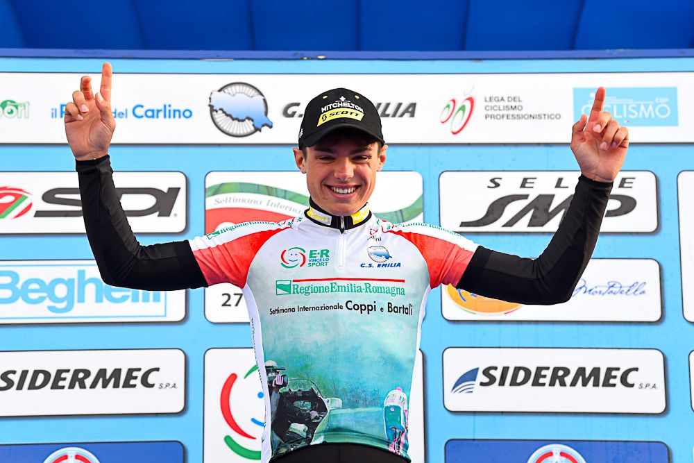 Robert Stannard (Mitchelton - Scott) in the lead at Coppi e Bartali