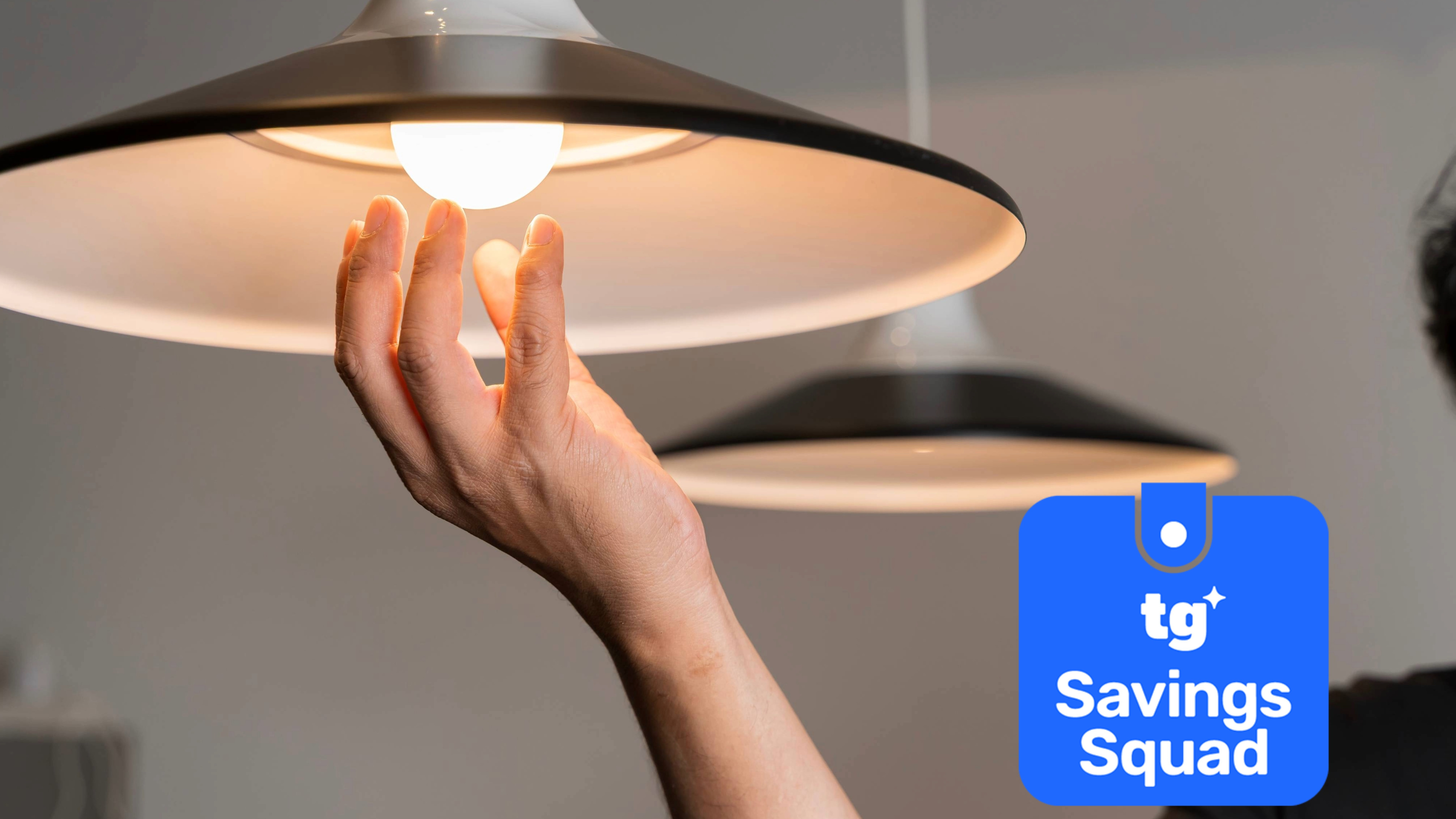 Removing a light bulb