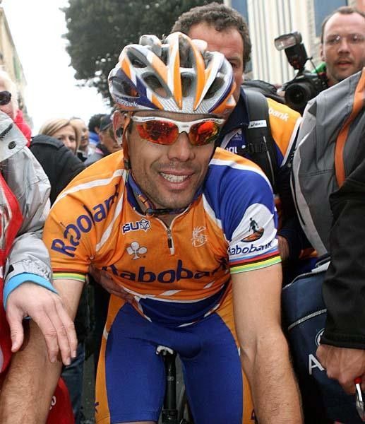 A delighted Freire was mobbed by journalists and photographers at the finish.