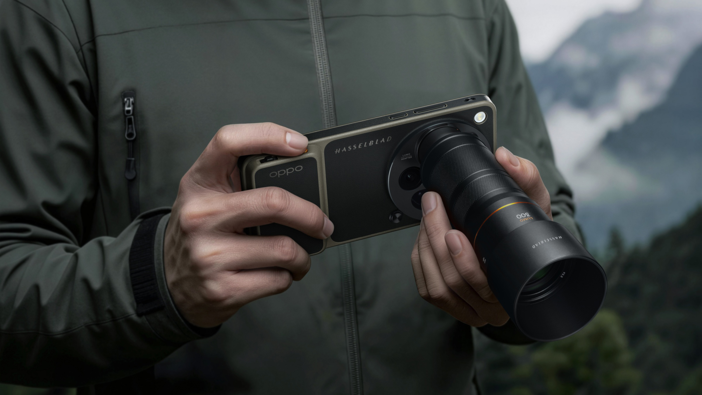 Oppo Find X9 Ultra phone in Tundra Umber the Hasselblad Explorer Telephoto kit attached