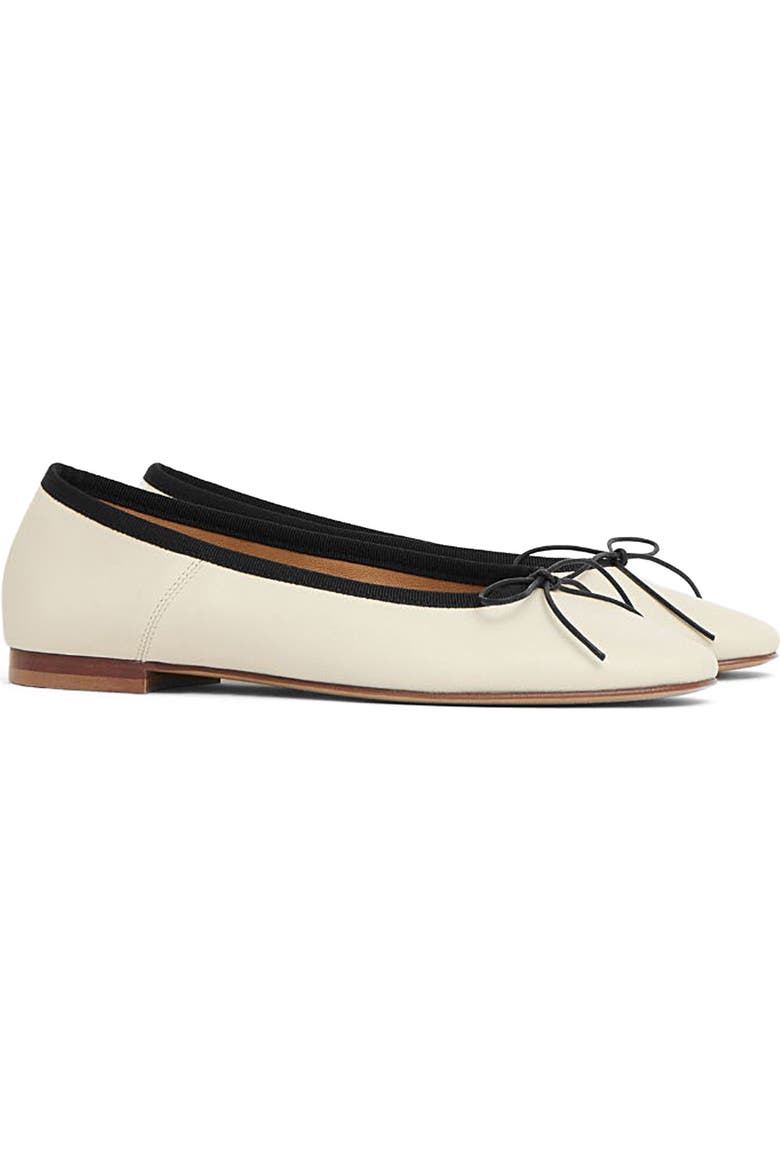 Ballet Flat