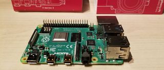 Raspberry Pi 4 (8GB) Tested: Double the RAM, New 64-Bit OS