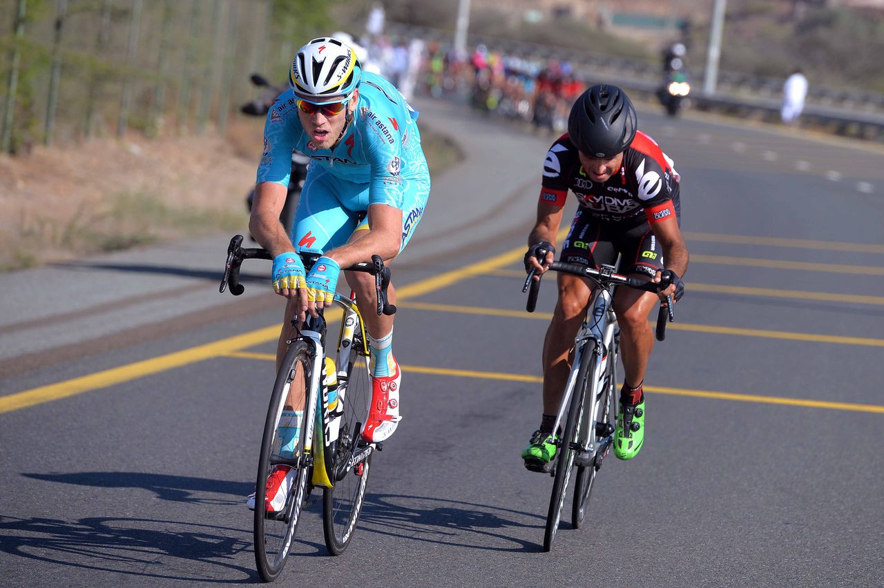 Lars Boom (Astana) attacked with Francisco Mancebo (Skydive Dubai)