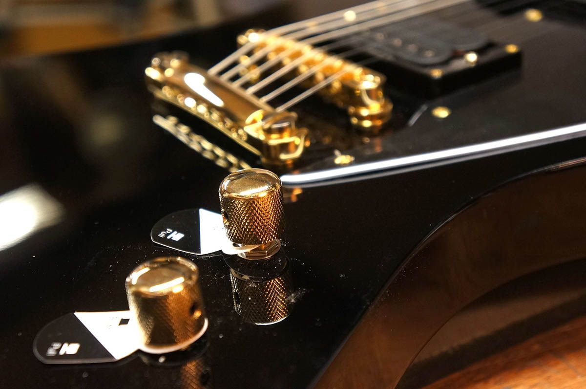 How to swap a humbucker pickup with a coil-split control | MusicRadar