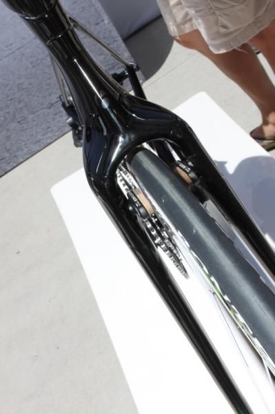 The Speed Concept is incredibly narrow and clean, as illustrated by this view of the fork.