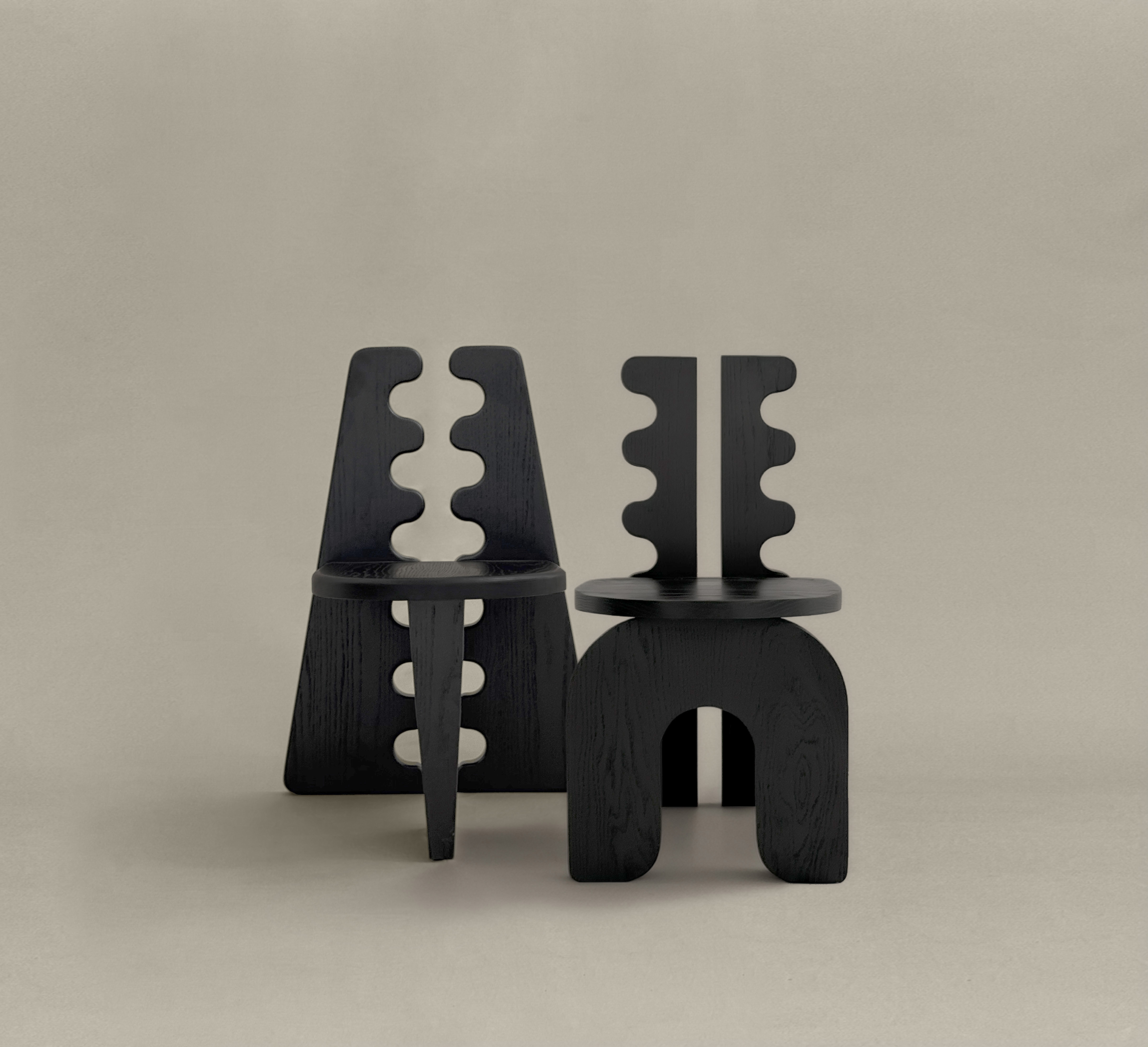 Metamo Studio black chair