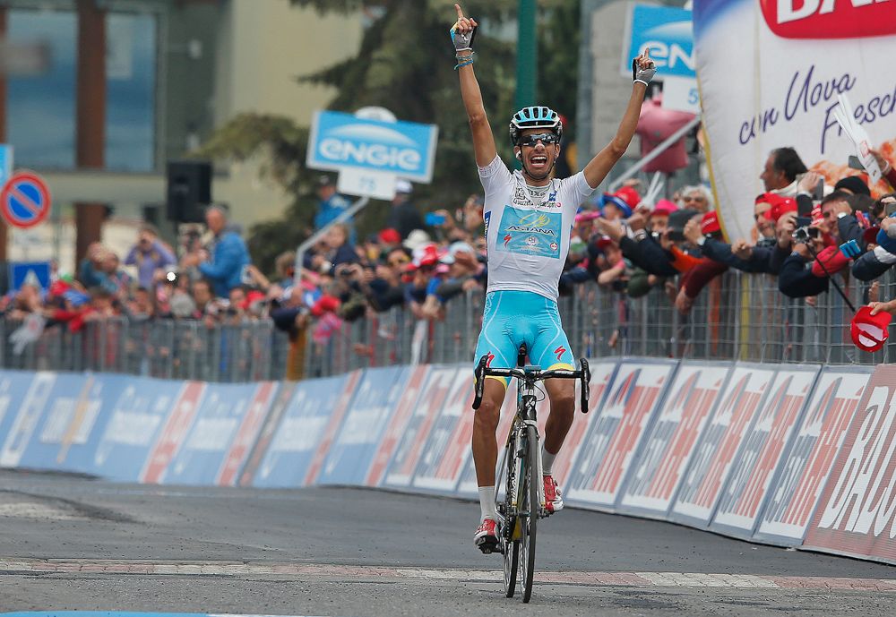 Fabio Aru wins stage 20 at the Giro d'Italia.