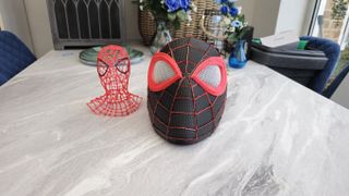 Using a 3D pen for cosplay