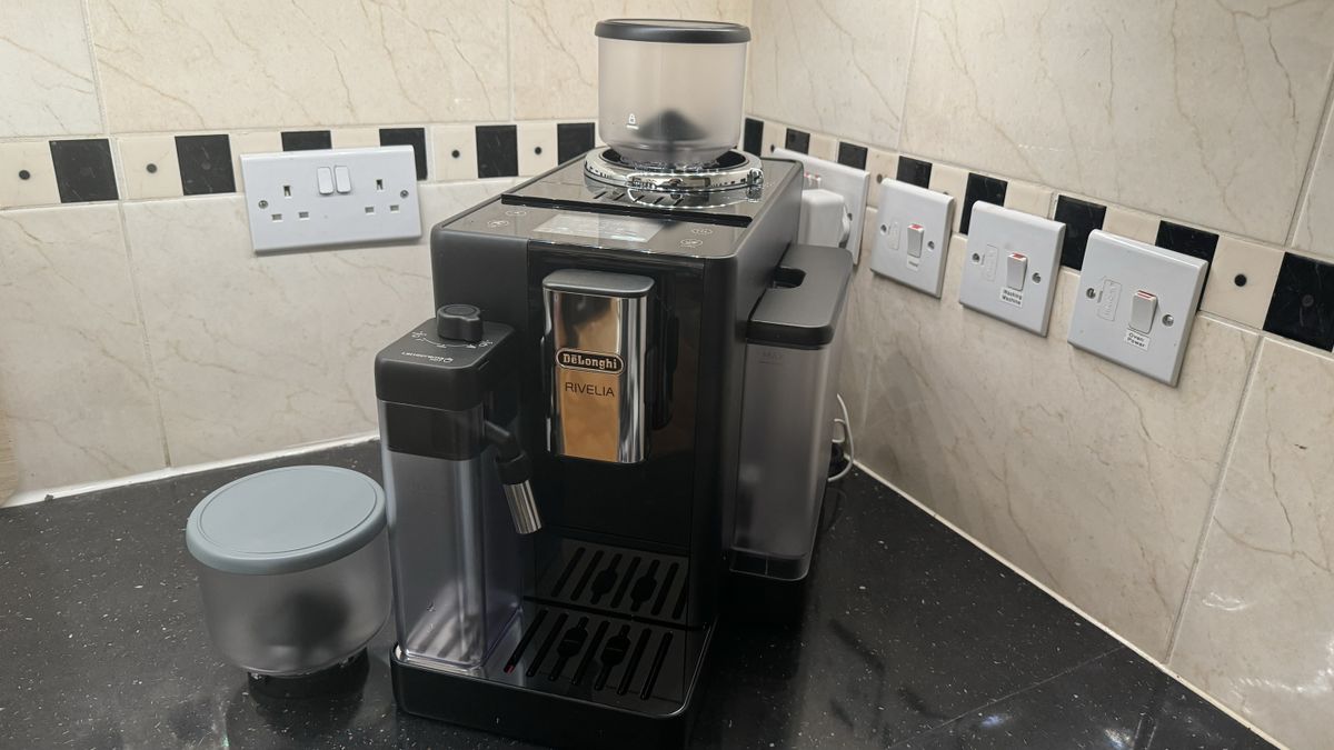 It's only February, but this might be our coffee maker of the year