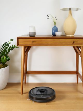 roomba i7+ cleaning floor under table