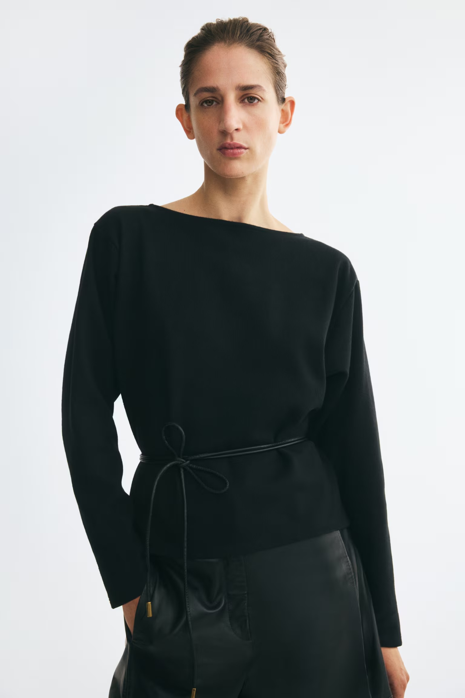 H&amp;amp;M, Belted Rib-Knit Jumper