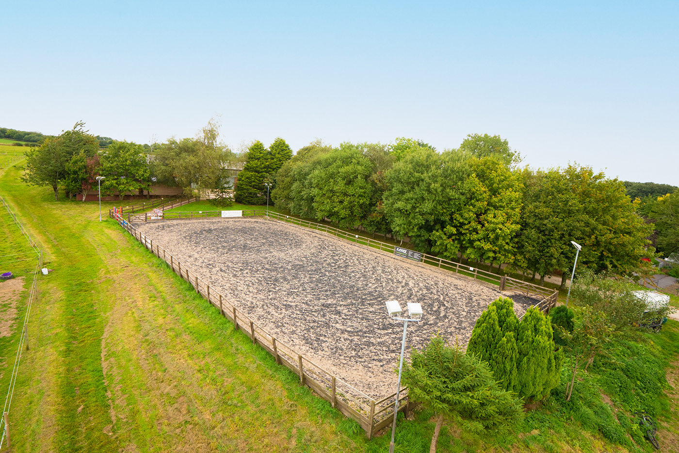 Booth-Hall-Stables-6.jpg