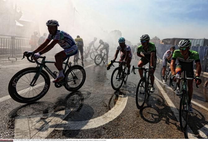 The riders cool down after the stage